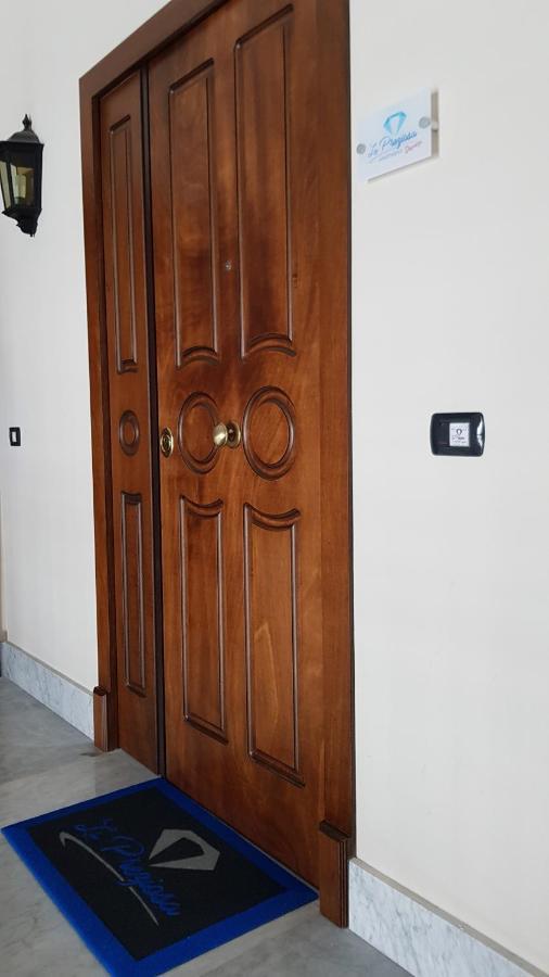 La Preziosa Apartment Duomo Napoli Bagian luar foto