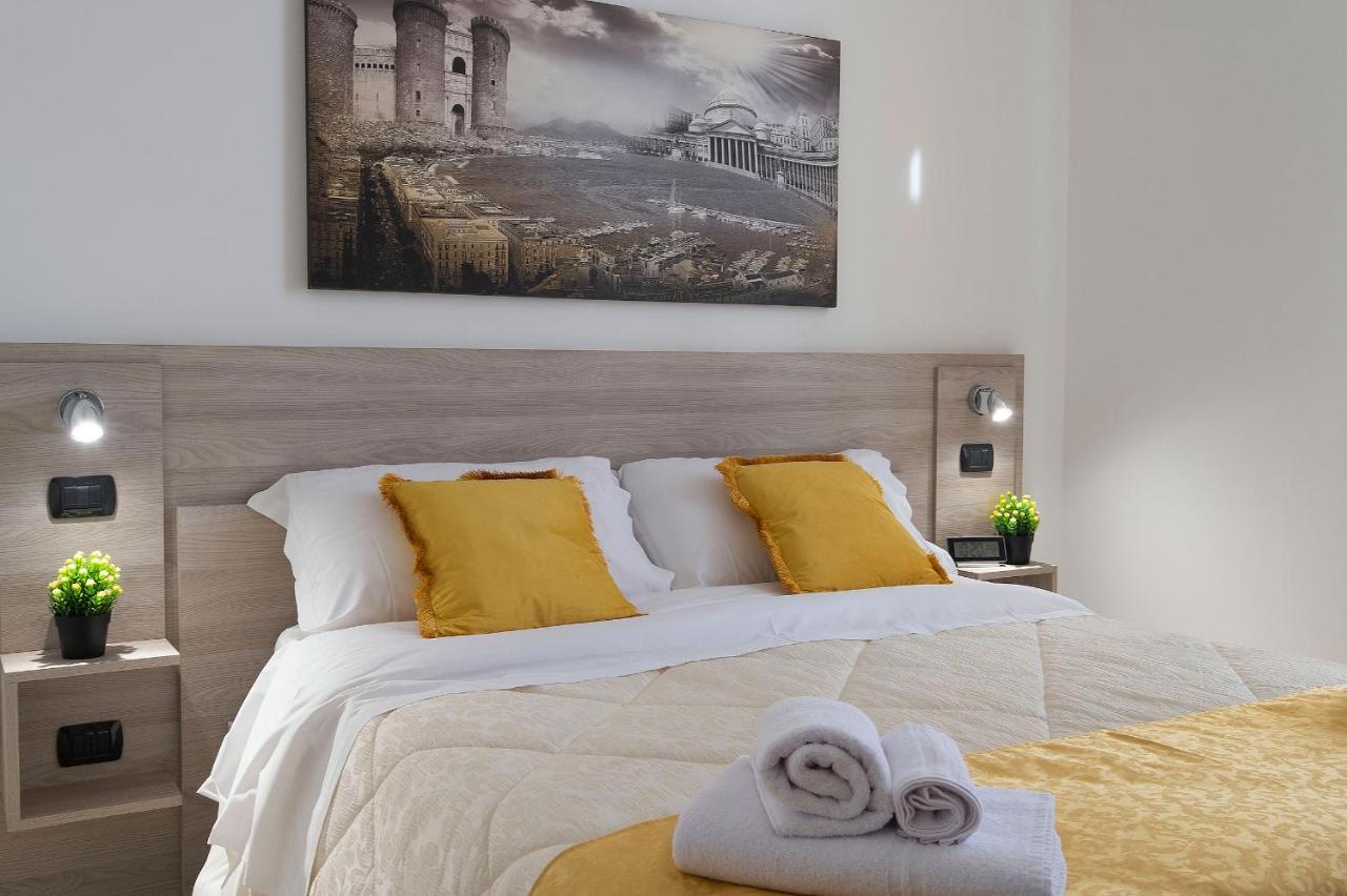 La Preziosa Apartment Duomo Napoli Bagian luar foto