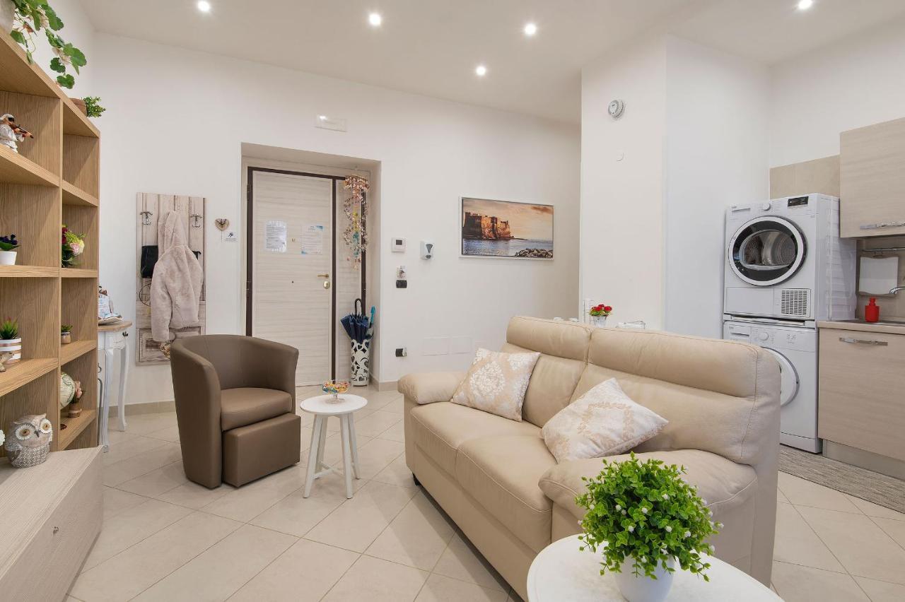 La Preziosa Apartment Duomo Napoli Bagian luar foto